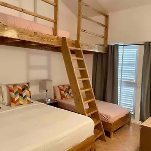  Villa Villa, A Few Steps From The Beach, Restaurants & Town Center